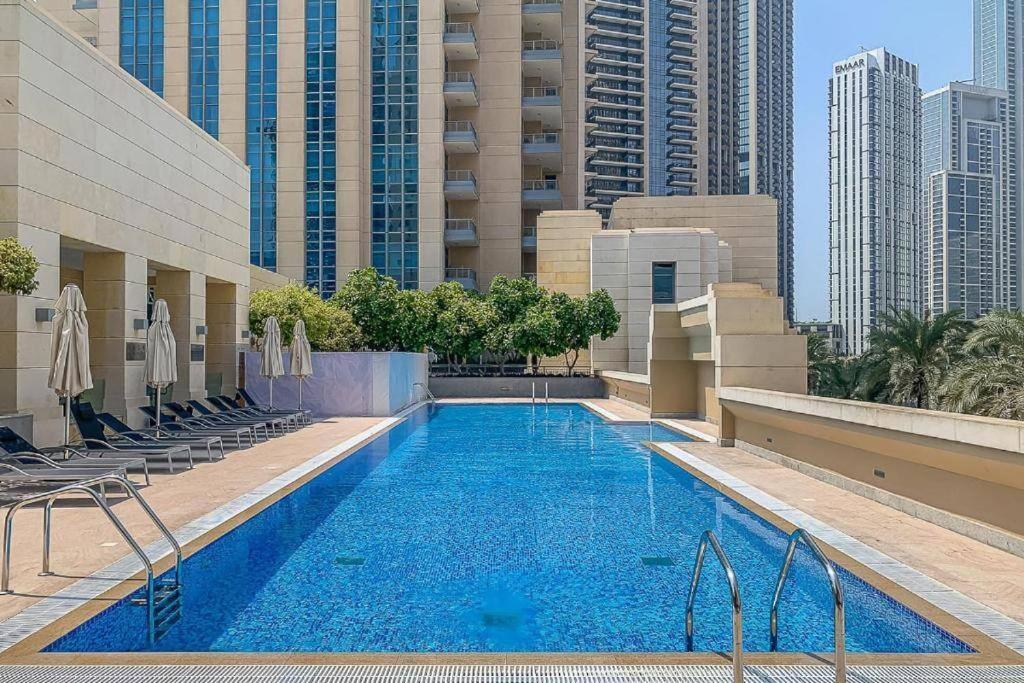 Lux 1Br 2 Min To Burj Khalifa Apartment Dubai Luaran gambar