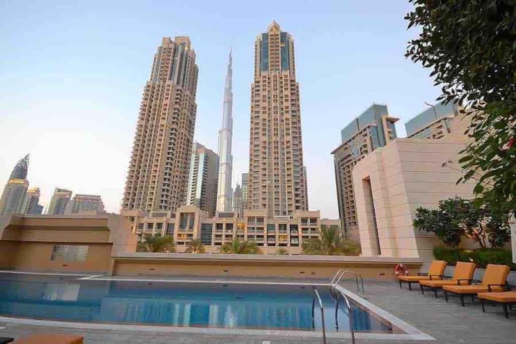 Lux 1Br 2 Min To Burj Khalifa Apartment Dubai Luaran gambar